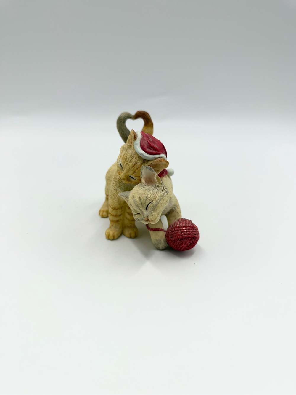 Lenox Christmas Kitty's Gifts From The Heart Porcelain Figurine 2004 Vintage